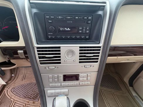 Used 2003 Lincoln Aviator AWD image 13