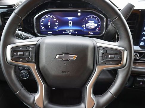 Used 2023 Chevrolet Silverado 1500 RST AWD/4WD image 6