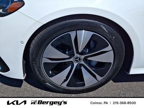 Used 2025 Mercedes-Benz E 350 4MATIC Sedan image 10