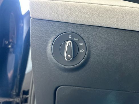 New 2026 Volkswagen Taos S image 17