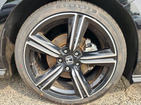 Certified 2024 Honda Accord Sport image 20