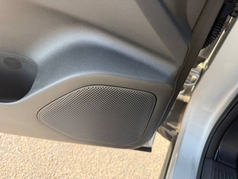 Used 2024 Nissan Rogue SV FWD image 16