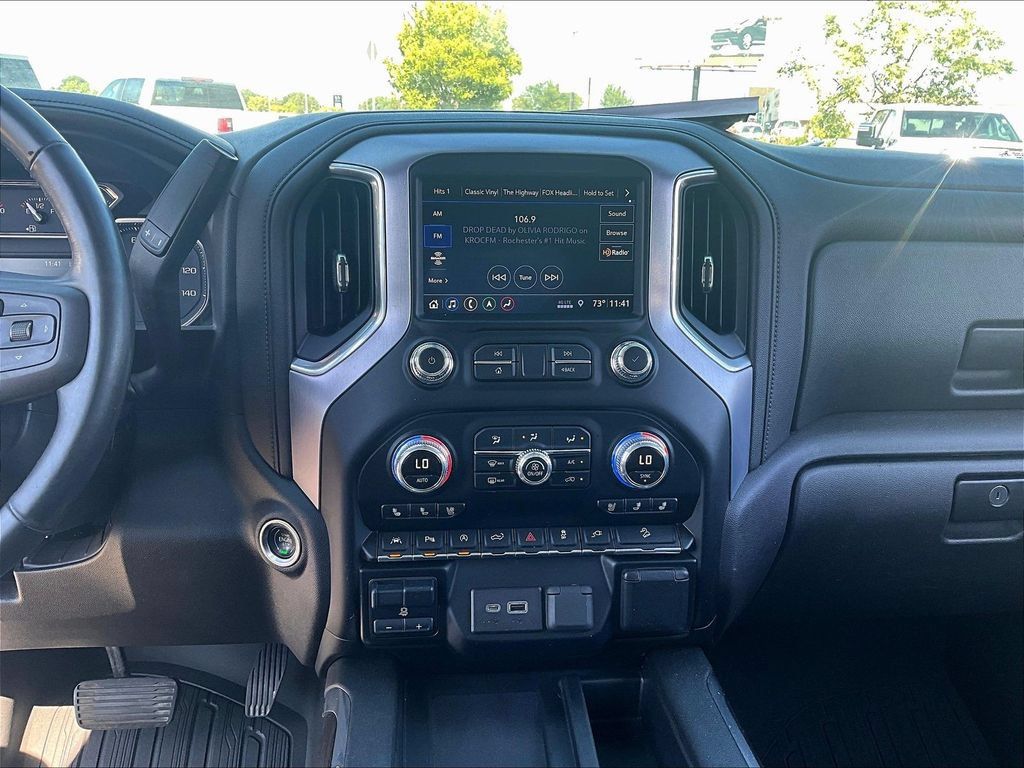 Used 2019 GMC Sierra 1500 SLT w/ SLT Premium Plus Package AWD/4WD image 18