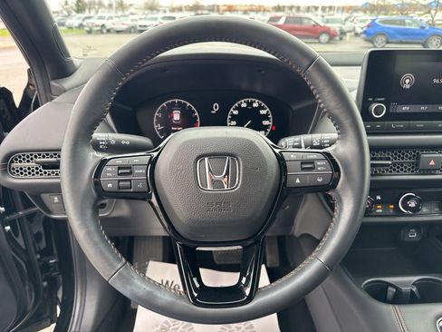 Certified 2023 Honda HR-V Sport image 16