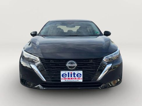 Used 2024 Nissan Sentra S image 2