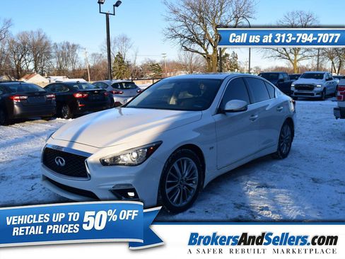 Used 2018 INFINITI Q50 Luxe w/ Essential Package (3.0T Luxe) image 1
