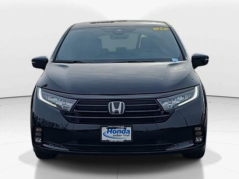 Used 2023 Honda Odyssey Sport image 2