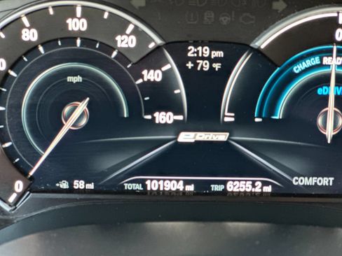 Used 2018 BMW 530e RWD image 30