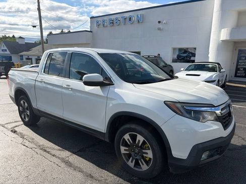 Used 2017 Honda Ridgeline RTL image 2