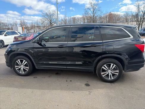 Used 2018 Honda Pilot EX image 7