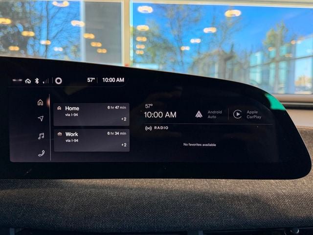 Used 2023 Lucid Air Pure AWD/4WD image 28