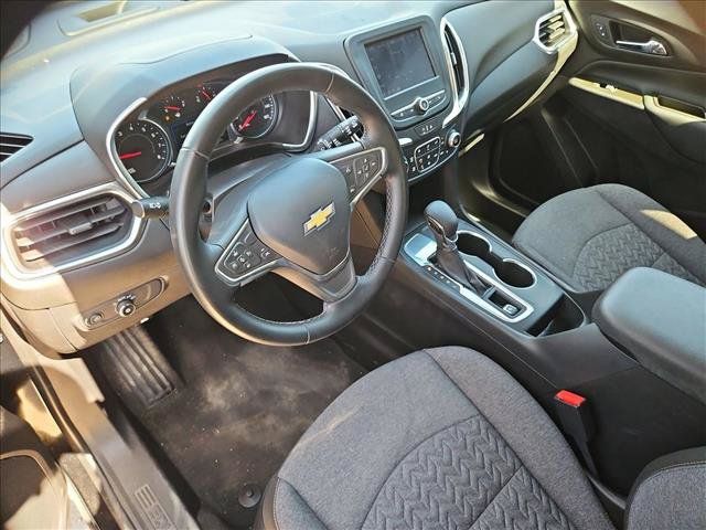 Used 2023 Chevrolet Equinox LT w/ Driver Convenience Package FWD image 13
