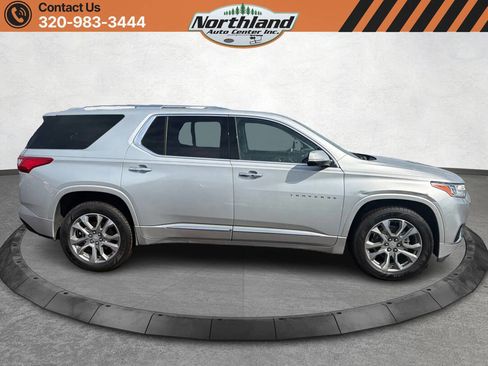 Used 2021 Chevrolet Traverse Premier image 4