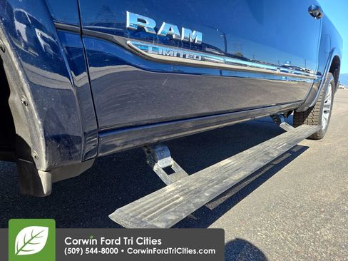 Used 2024 RAM 1500 Limited AWD/4WD image 9