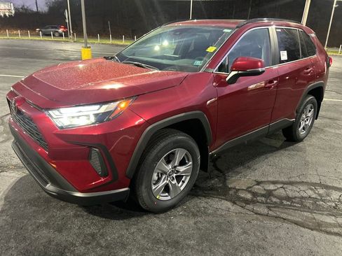 New 2025 Toyota RAV4 XLE image 1