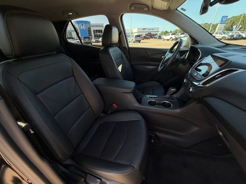 Used 2020 Chevrolet Equinox LT w/ Midnight Edition FWD image 14