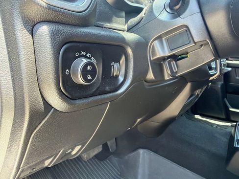 Used 2025 RAM 2500 Tradesman AWD/4WD image 21