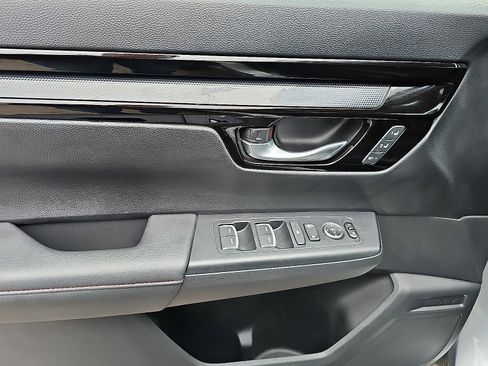 Used 2023 Honda CR-V Sport Touring image 13