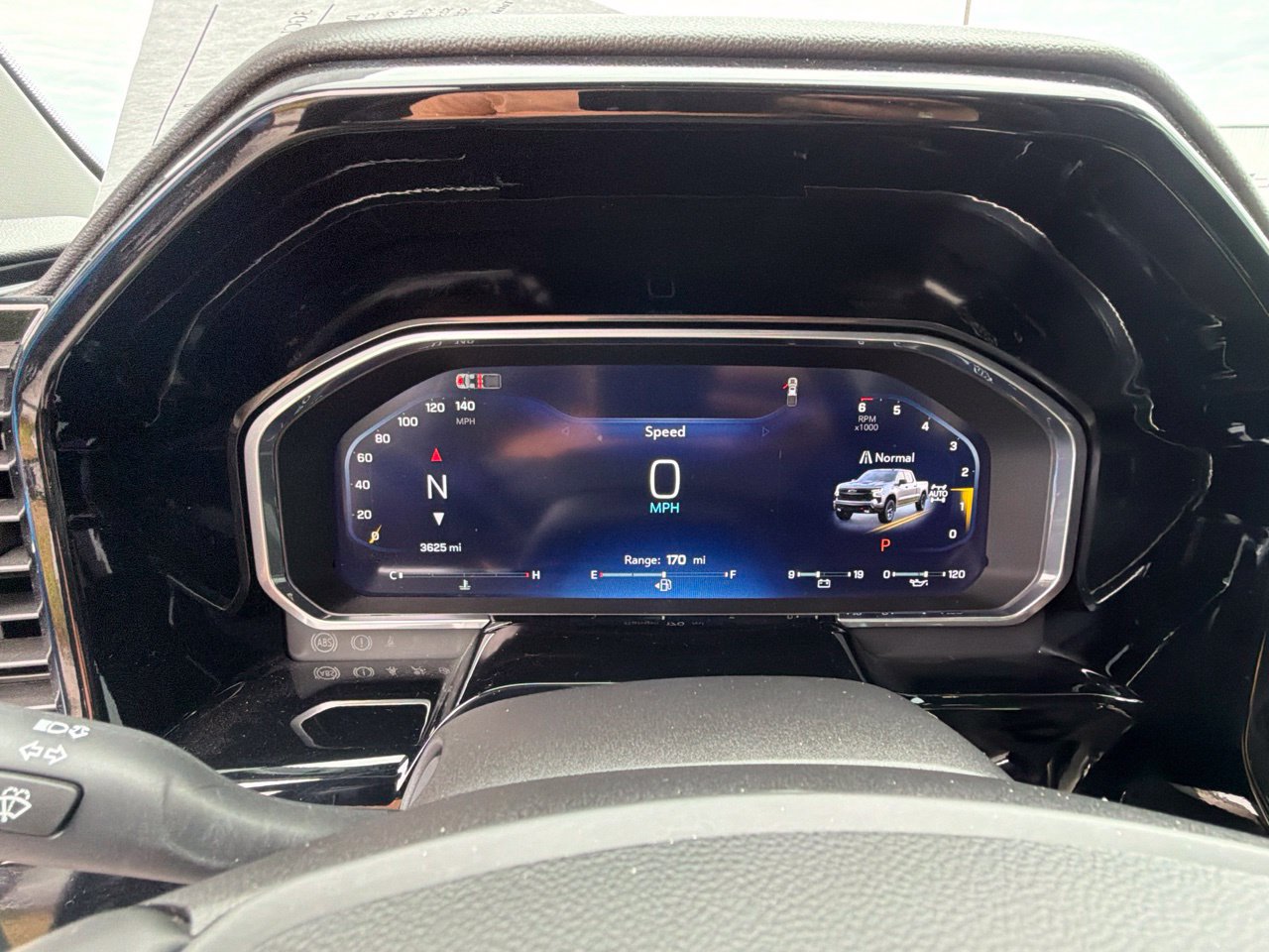 Used 2026 Chevrolet Silverado 1500 LT Trail Boss w/ LT Trail Boss Premium Package AWD/4WD image 18