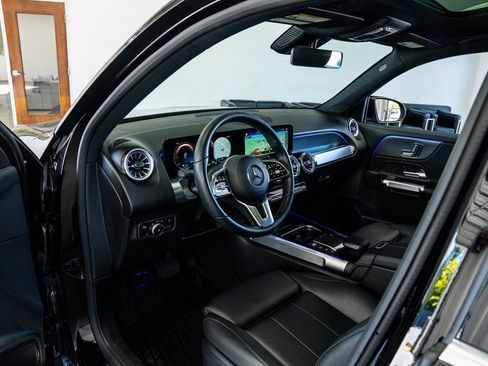 Used 2023 Mercedes-Benz EQB 350 4MATIC SUV w/ Exclusive Package image 36