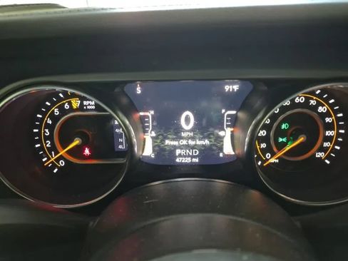Used 2023 Jeep Gladiator Rubicon w/ Cold Weather Group AWD/4WD image 14