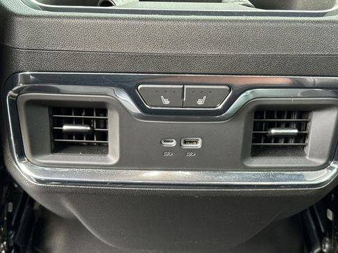 Used 2024 GMC Sierra 1500 Denali Ultimate AWD/4WD image 16