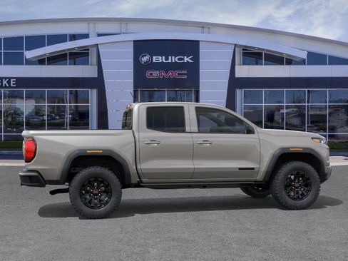 New 2026 GMC Canyon Elevation w/ Technology Package RWD image 29