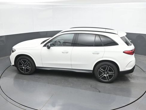 Used 2024 Mercedes-Benz GLC 300 4MATIC image 37