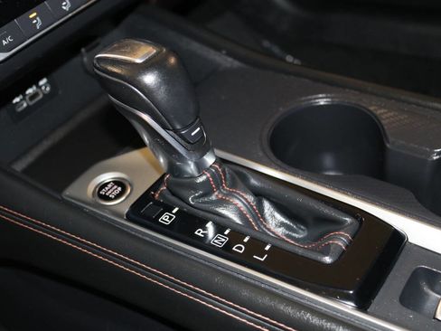 Used 2019 Nissan Altima 2.5 SR AWD/4WD image 36