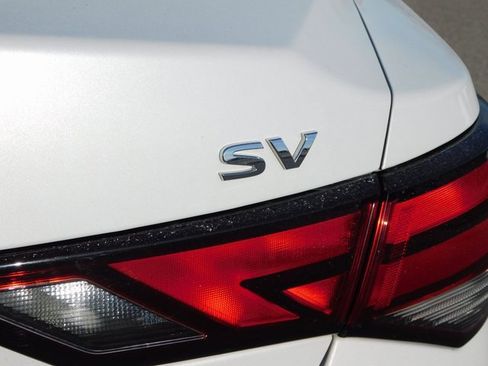 Used 2021 Nissan Sentra SV image 33