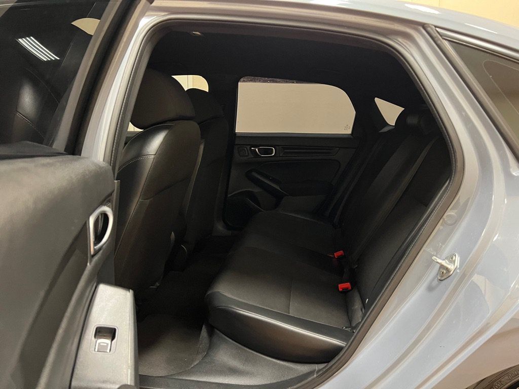 Used 2023 Honda Civic Sport image 18