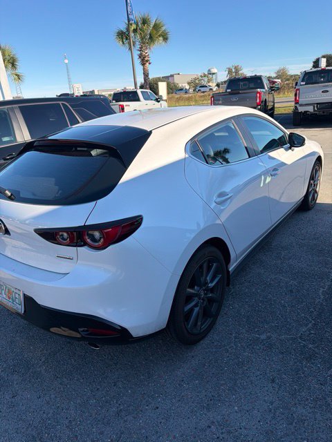 Used 2023 MAZDA MAZDA3 s FWD image 7