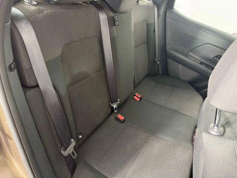 Used 2025 Nissan Kicks S AWD/4WD image 32