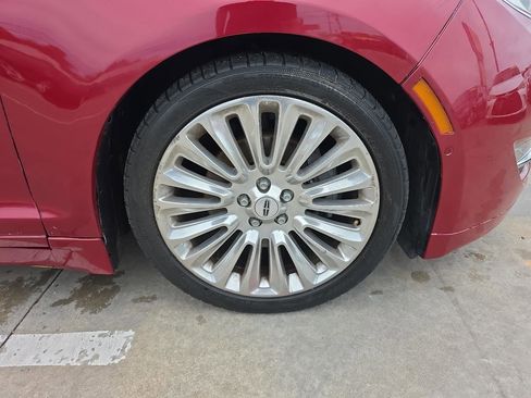 Used 2013 Lincoln MKZ FWD image 31