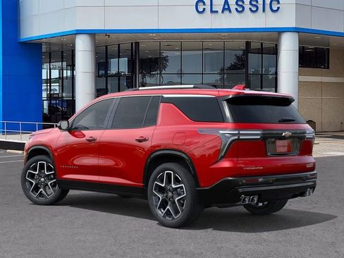New 2026 Chevrolet Traverse High Country w/ LPO, Floor Liner Package FWD image 3