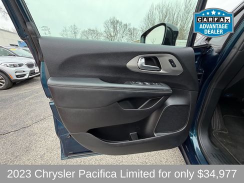 Used 2023 Chrysler Pacifica Limited w/ S Appearance Package AWD/4WD image 13