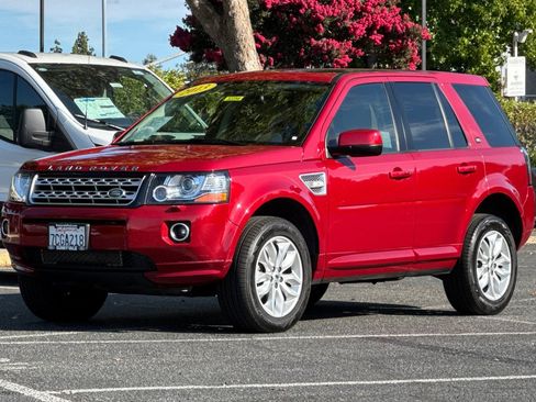 Used 2013 Land Rover LR2 AWD/4WD image 8