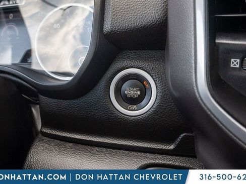 Used 2022 RAM 1500 Big Horn AWD/4WD image 11