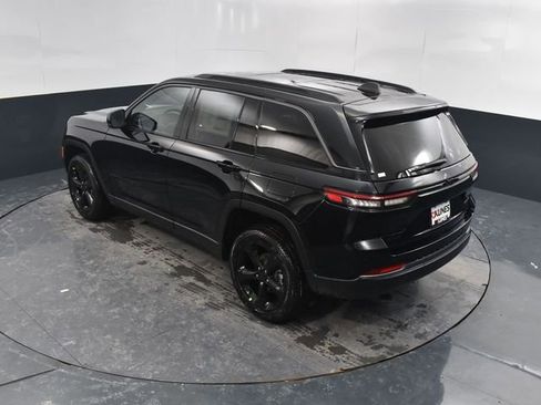 New 2026 Jeep Grand Cherokee Limited AWD/4WD image 42