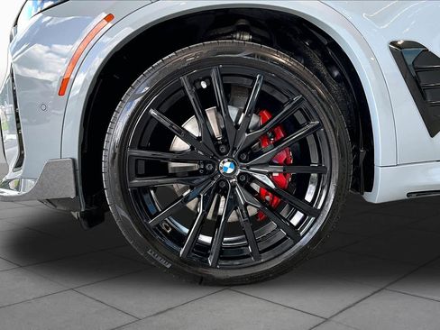 Certified 2024 BMW X5 xDrive40i w/ M Sport Package AWD/4WD image 10
