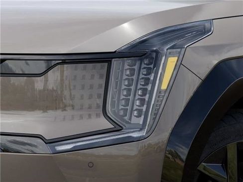 New 2026 Kia EV9 Land w/ Nightfall Edition Package AWD/4WD image 37