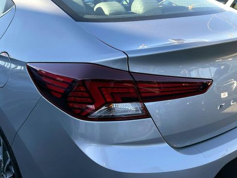 Used 2020 Hyundai Elantra Limited w/ Ultimate Package 03 image 11