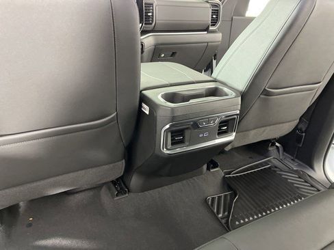 Used 2026 Chevrolet Silverado 2500 LTZ w/ LTZ Premium Package image 39