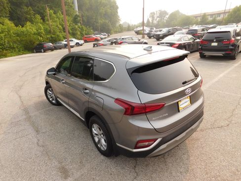Used 2020 Hyundai Santa Fe SEL FWD image 7