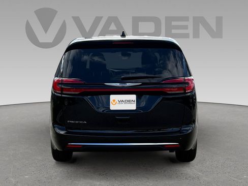 New 2026 Chrysler Pacifica Select image 22