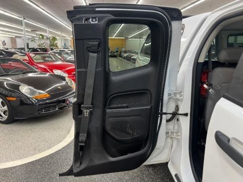 Used 2018 Chevrolet Colorado W/T w/ WT Convenience Package AWD/4WD image 21