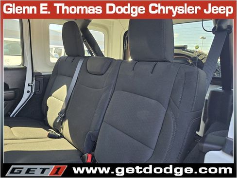 Certified 2022 Jeep Wrangler Unlimited Sport AWD/4WD image 23