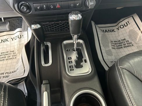 Used 2013 Jeep Wrangler Unlimited Sport AWD/4WD image 27