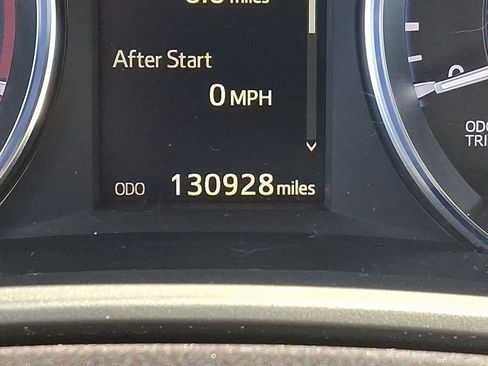 Used 2015 Toyota Highlander XLE image 21