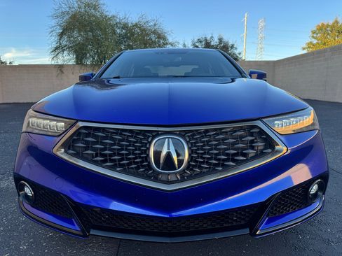 Used 2018 Acura TLX A-Spec image 2